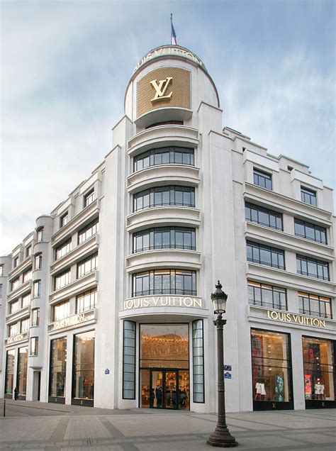 louis vuitton maison champs élysées|paris louis vuitton outlet.